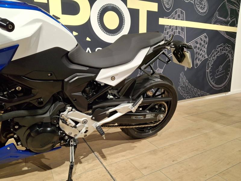 Image BMW F F 900 R A2