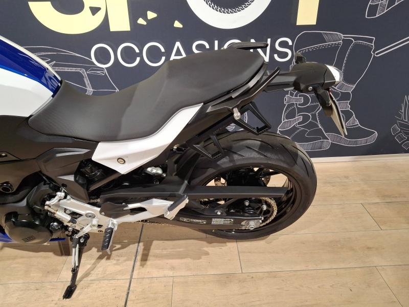Image BMW F F 900 R A2