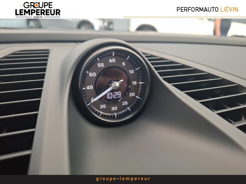 Image PORSCHE Macan 639ch Turbo MY25