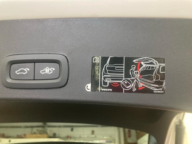 Image VOLVO XC40 T2 129ch BUSINESS Geartronic 8