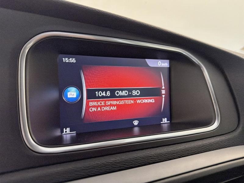 Image VOLVO V40 T2 122ch Momentum Geartronic