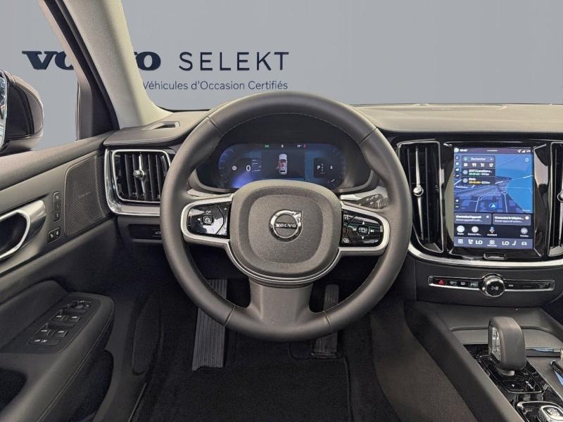 Image VOLVO V60 B4 197ch Plus Style Dark DCT 7