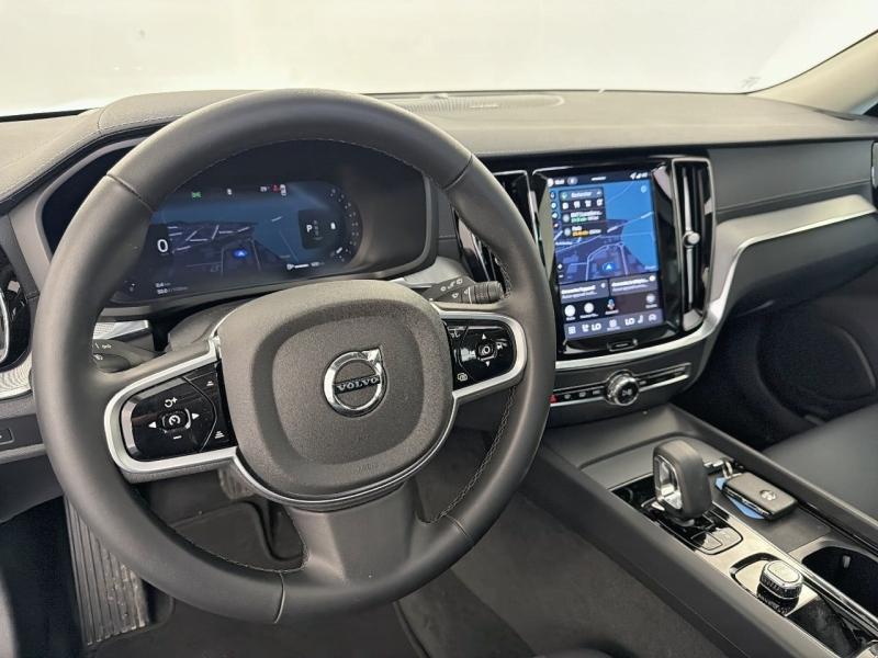Image VOLVO V60 B4 197ch Plus Style Dark DCT 7