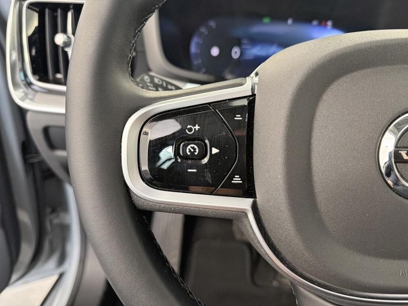 Image VOLVO V60 B4 197ch Plus Style Dark DCT 7