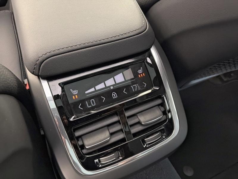 Image VOLVO V60 B4 197ch Plus Style Dark DCT 7