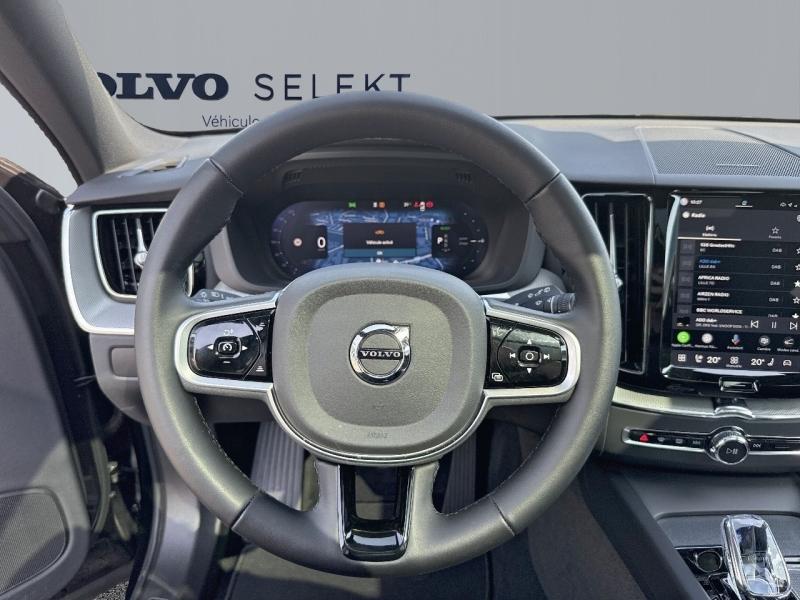 Image VOLVO XC60 T6 Hybride Rechargeable 253 + 145ch Plus Style Dark Geartronic 8 AWD