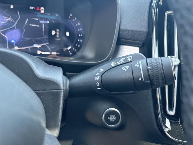 Image VOLVO XC40 B3 163ch Black Edition DCT 7