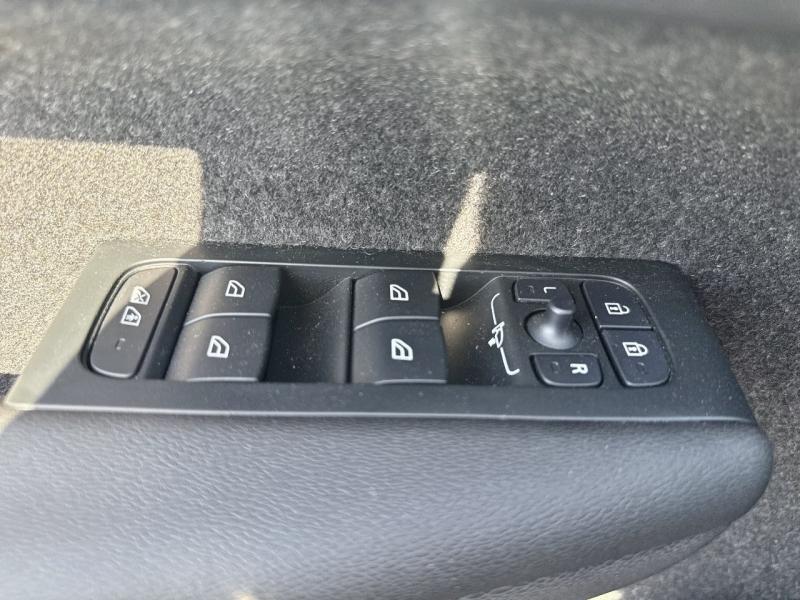 Image VOLVO XC40 B3 163ch Black Edition DCT 7