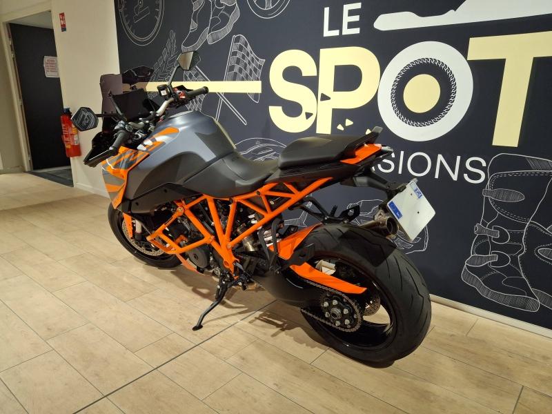 Image KTM Super Duke Super Duke 1290 GT 2024
