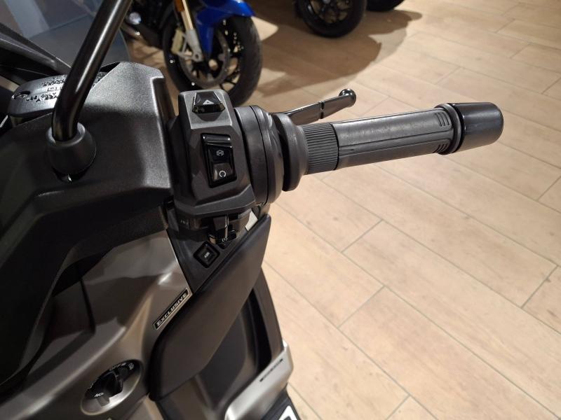 Image PIAGGIO MP3 MP3 530 HPE Exclusive