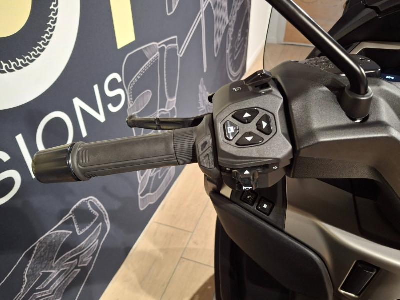 Image PIAGGIO MP3 MP3 530 HPE Exclusive