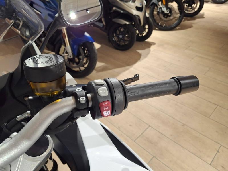 Image BMW F F 800 GT