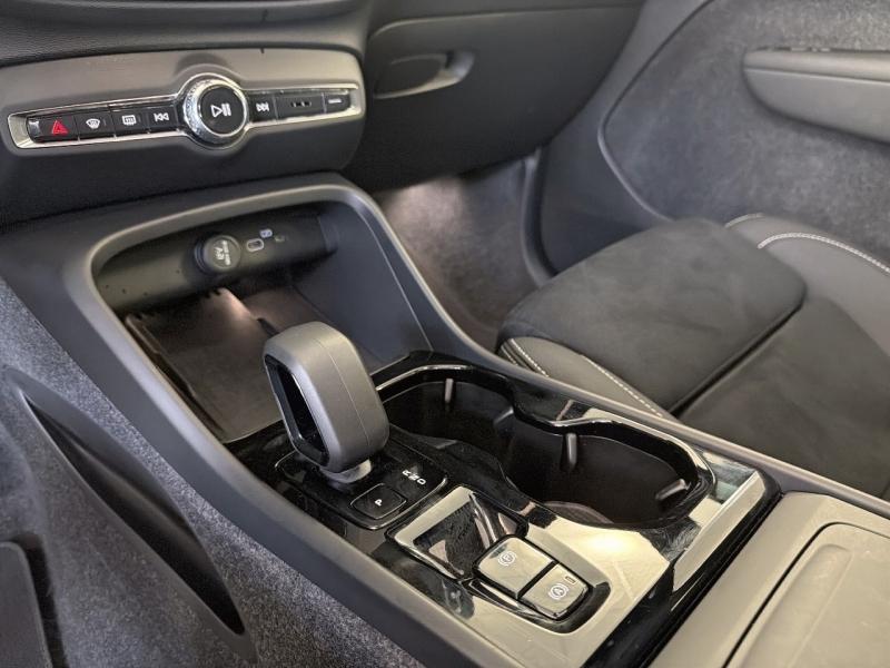 Image VOLVO XC40 B3 163ch Ultra DCT 7