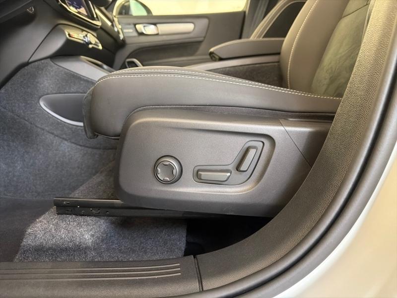 Image VOLVO XC40 B3 163ch Ultra DCT 7