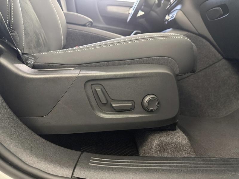 Image VOLVO XC40 B3 163ch Ultra DCT 7