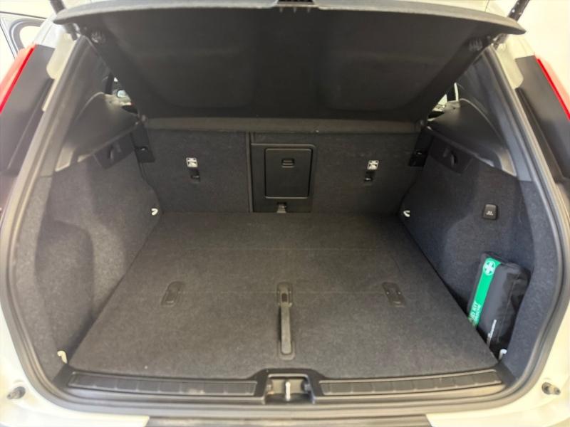 Image VOLVO XC40 B3 163ch Ultra DCT 7