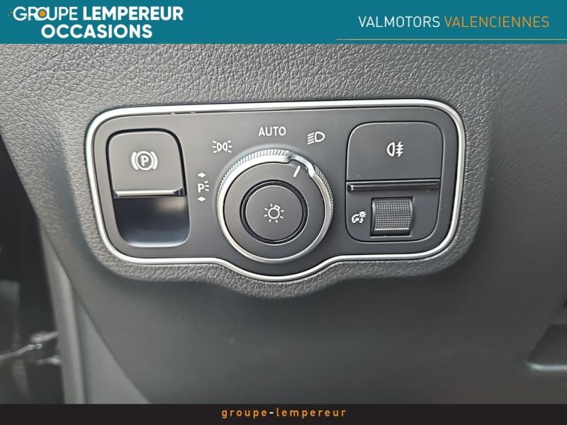 Image MERCEDES-BENZ GLA 180 d 116ch AMG Line 8G-DCT