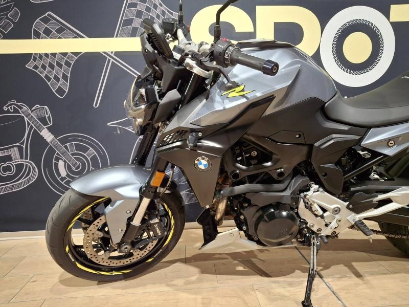 Image BMW F F 900 R