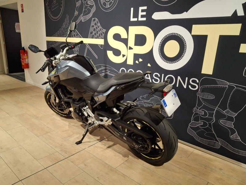 Image BMW F F 900 R