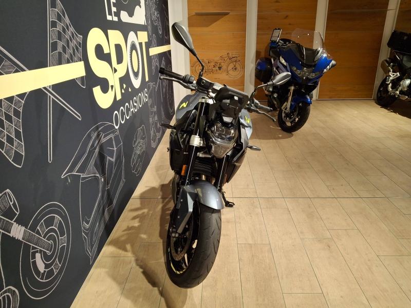 Image BMW F F 900 R