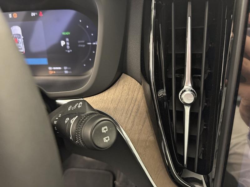Image VOLVO XC60 T6 Hybride Rechargeable 350ch Plus Style Dark Geartronic 8 AWD