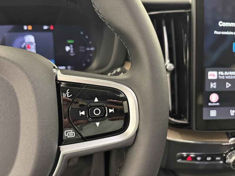 Image VOLVO XC60 T6 Hybride Rechargeable 350ch Plus Style Dark Geartronic 8 AWD