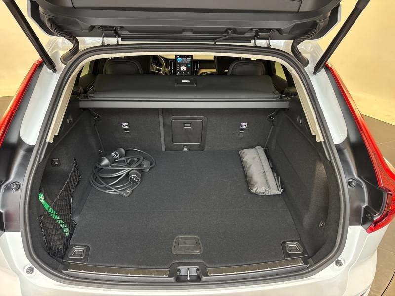 Image VOLVO XC60 T6 Hybride Rechargeable 350ch Plus Style Dark Geartronic 8 AWD