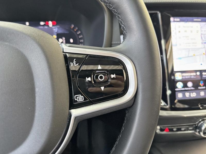 Image VOLVO V60 B4 197ch Ultra Style Dark DCT 7