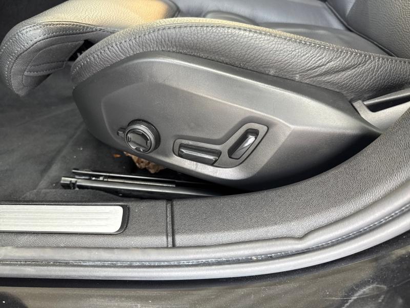 Image VOLVO V60 B4 197ch Ultra Style Dark DCT 7