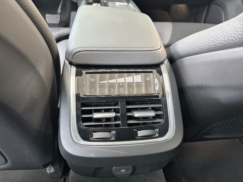 Image VOLVO V60 B4 197ch Ultra Style Dark DCT 7