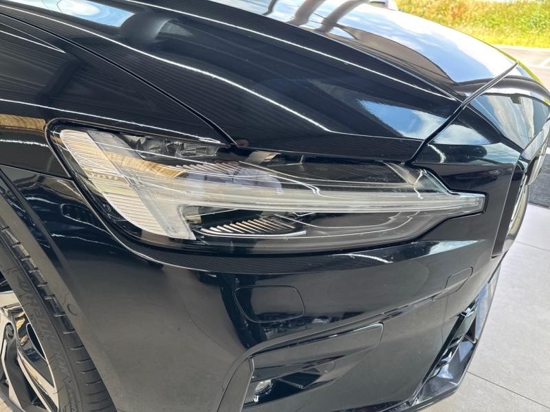 Image VOLVO V60 B4 197ch Ultra Style Dark DCT 7