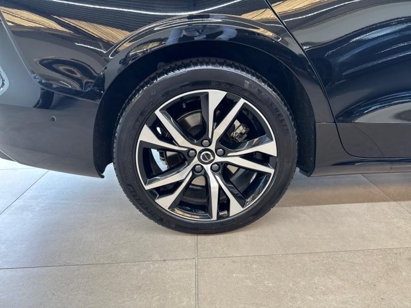 Image VOLVO V60 B4 197ch Ultra Style Dark DCT 7
