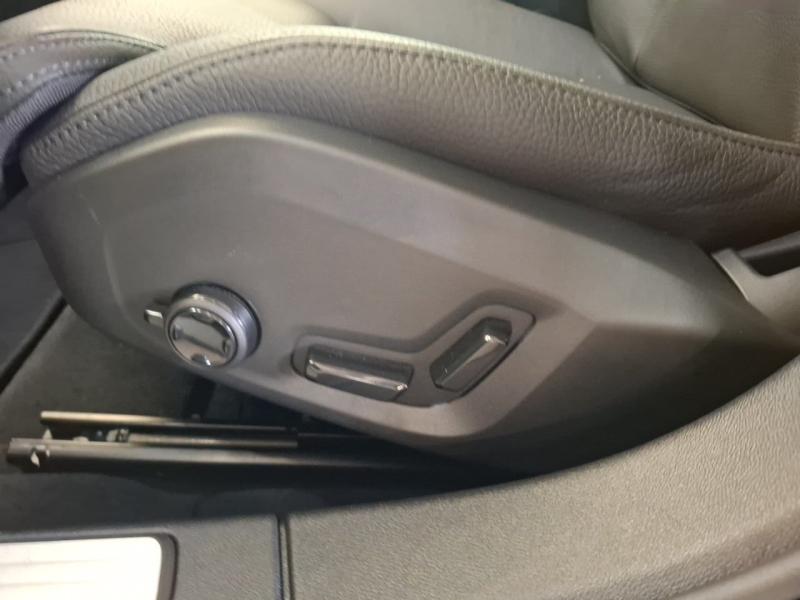 Image VOLVO V60 B4 197ch Ultra Style Dark DCT 7