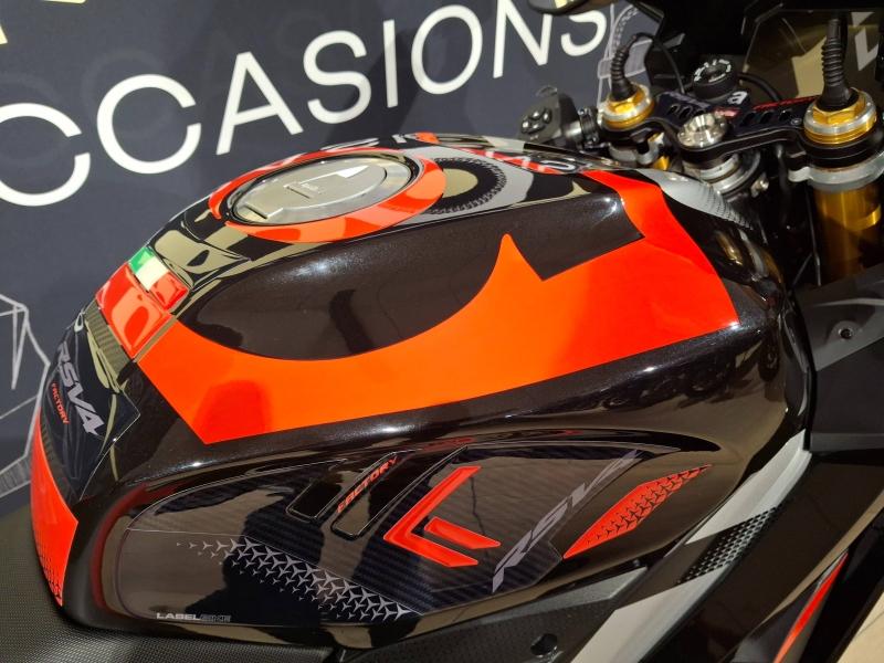 Image APRILIA RSV4 RSV4 1100 Factory