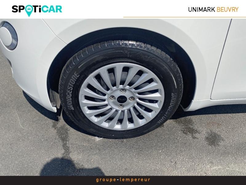 Image FIAT 500 e 95ch Action