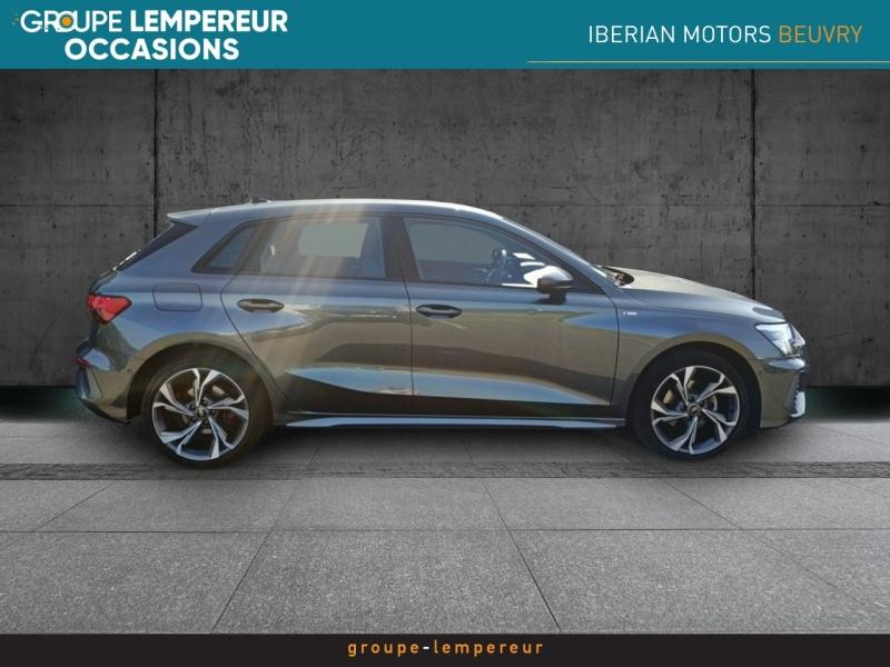 Image AUDI A3 Sportback 35 TFSI 150ch Mild Hybrid S line S tronic 7