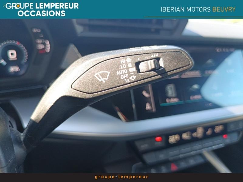 Image AUDI A3 Sportback 35 TFSI 150ch Mild Hybrid S line S tronic 7