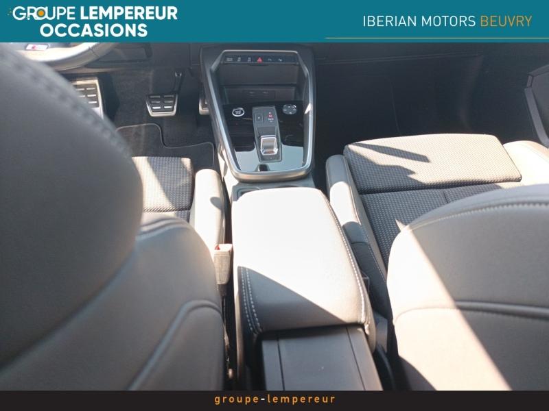Image AUDI A3 Sportback 35 TFSI 150ch Mild Hybrid S line S tronic 7