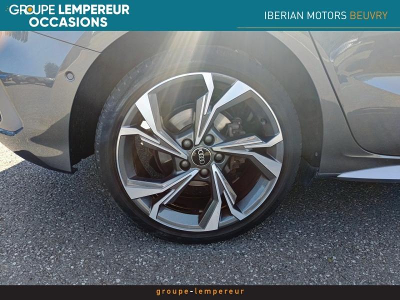 Image AUDI A3 Sportback 35 TFSI 150ch Mild Hybrid S line S tronic 7