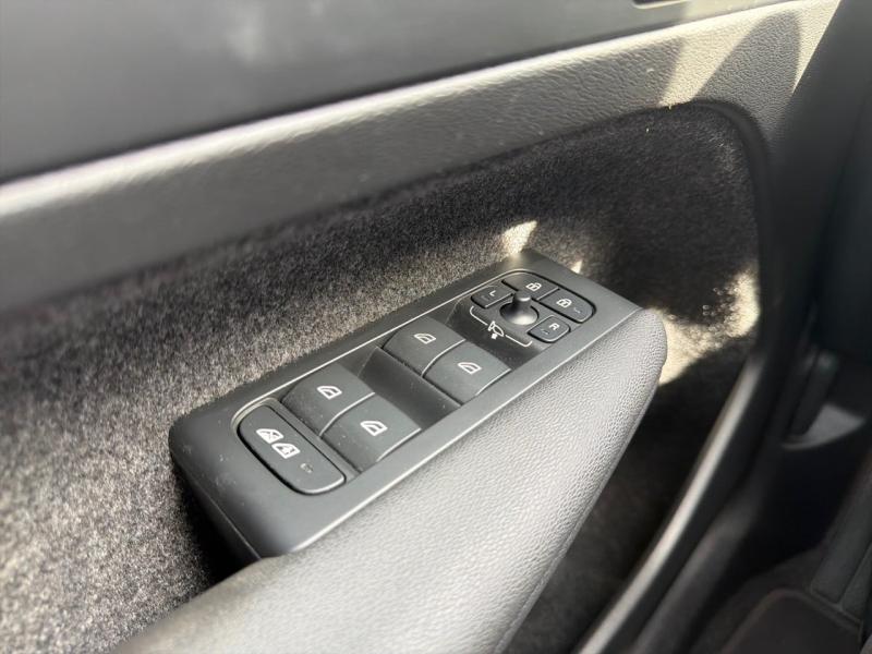 Image VOLVO XC40 T5 Recharge 180 + 82ch Ultimate DCT 7