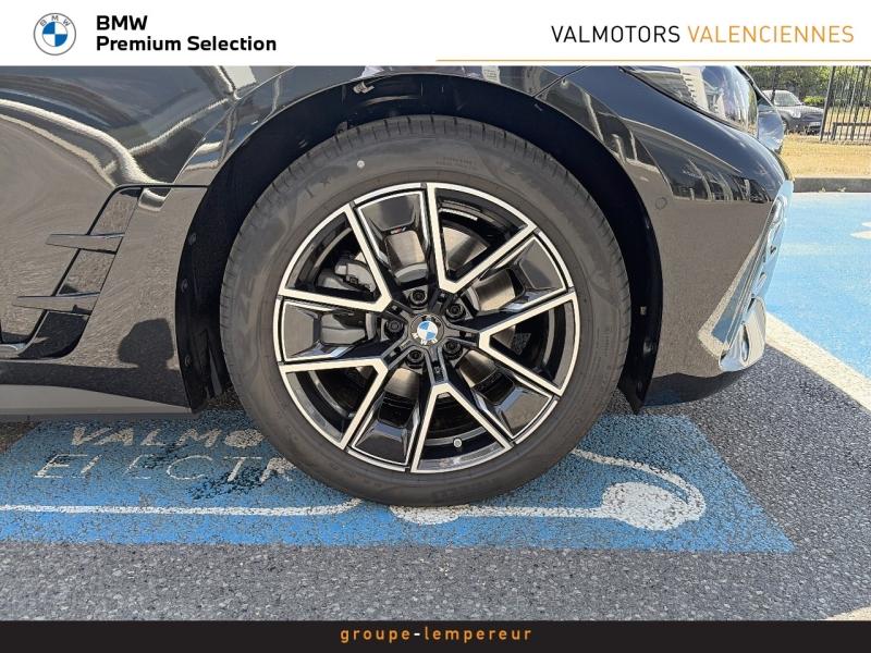 Image BMW i4 eDrive35 286ch M Sport
