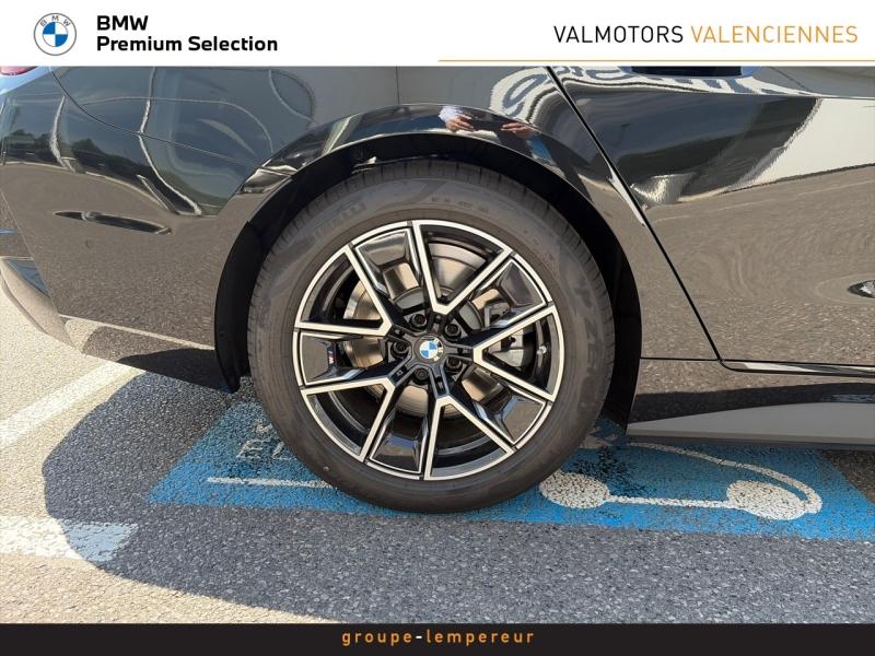 Image BMW i4 eDrive35 286ch M Sport