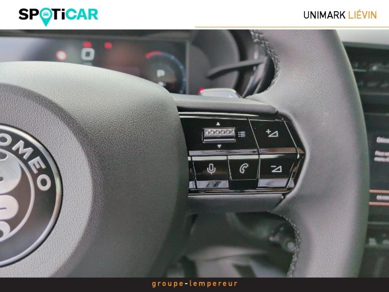 Image ALFA ROMEO Junior 1.2 Ibrida 145ch Techno e-DCT6