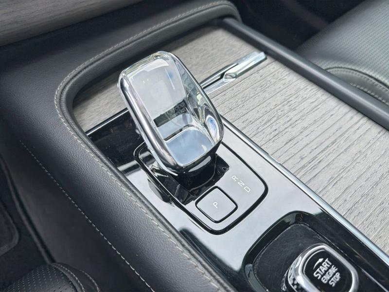 Image VOLVO XC90 T8 AWD 310 + 145ch Ultimate Style Dark Geartronic