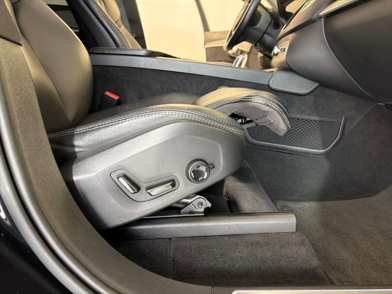 Image VOLVO XC90 T8 Twin Engine 303 + 87ch Inscription Luxe Geartronic 7 places