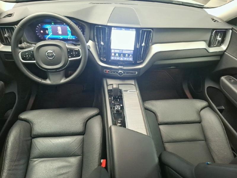 Image VOLVO XC60 B4 197ch Plus Style Dark Geartronic
