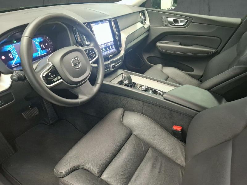 Image VOLVO XC60 B4 197ch Plus Style Dark Geartronic