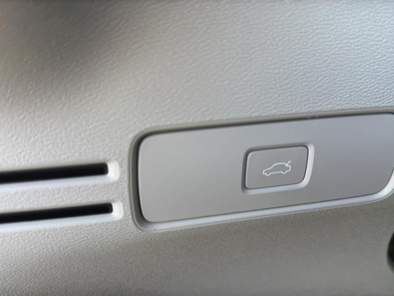 Image VOLVO XC40 B3 163ch Ultra DCT 7