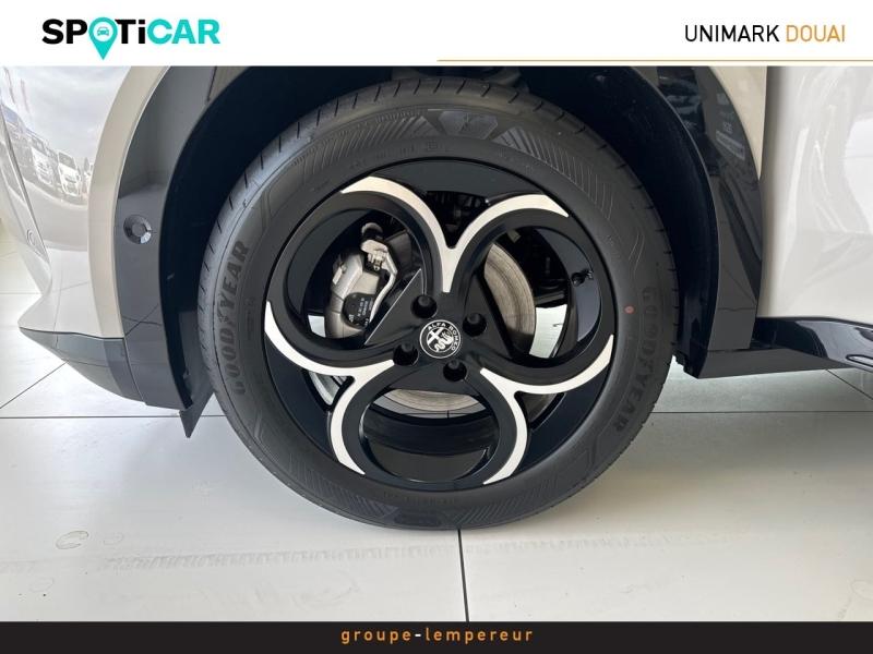 Image ALFA ROMEO Junior 1.2 Ibrida 145ch Premium e-DCT6