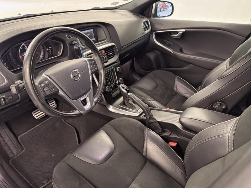 Image VOLVO V40 T2 122ch R-Design Geartronic